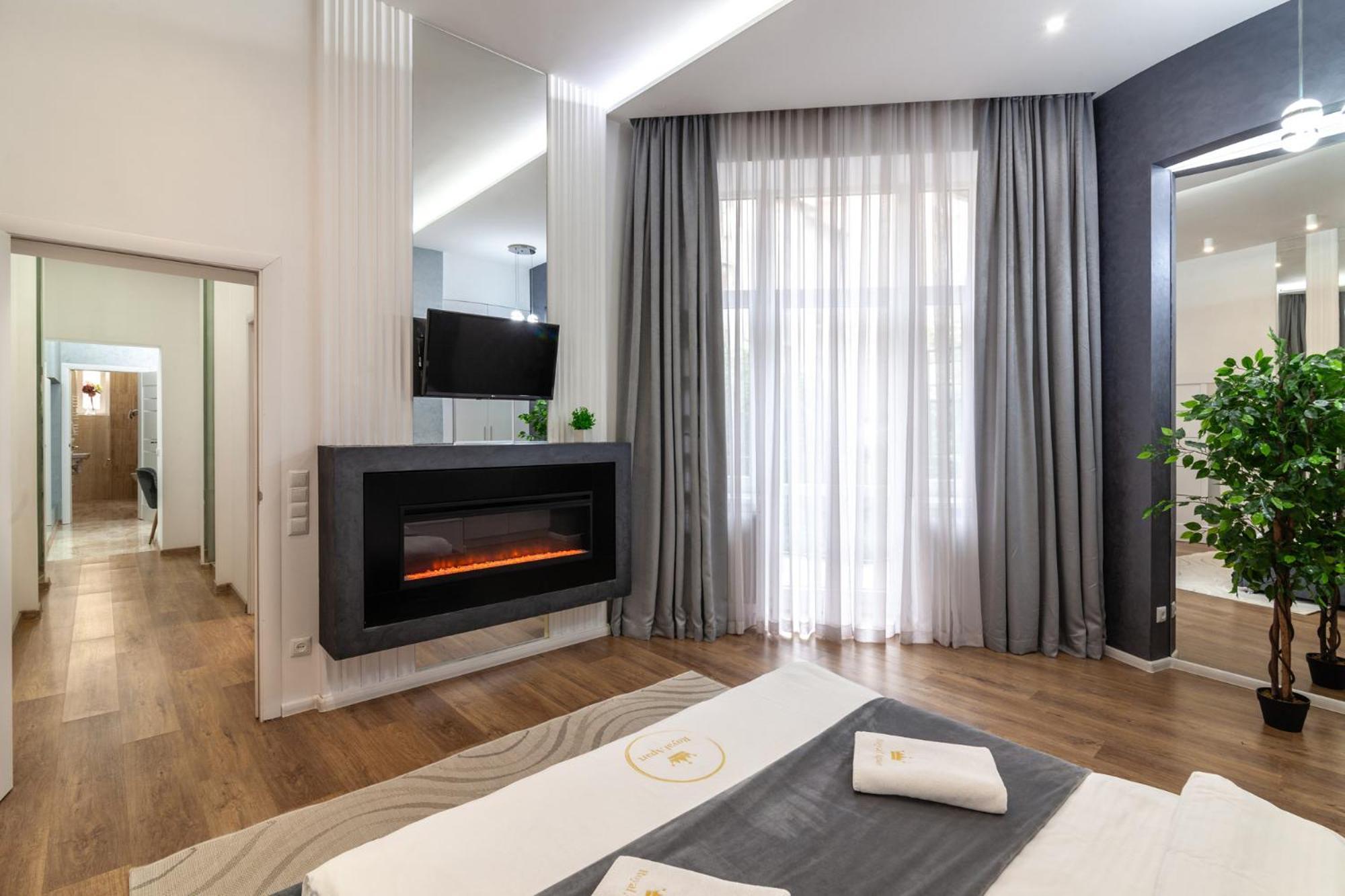 Royal Apartment On Franka 28 Λβιβ Εξωτερικό φωτογραφία