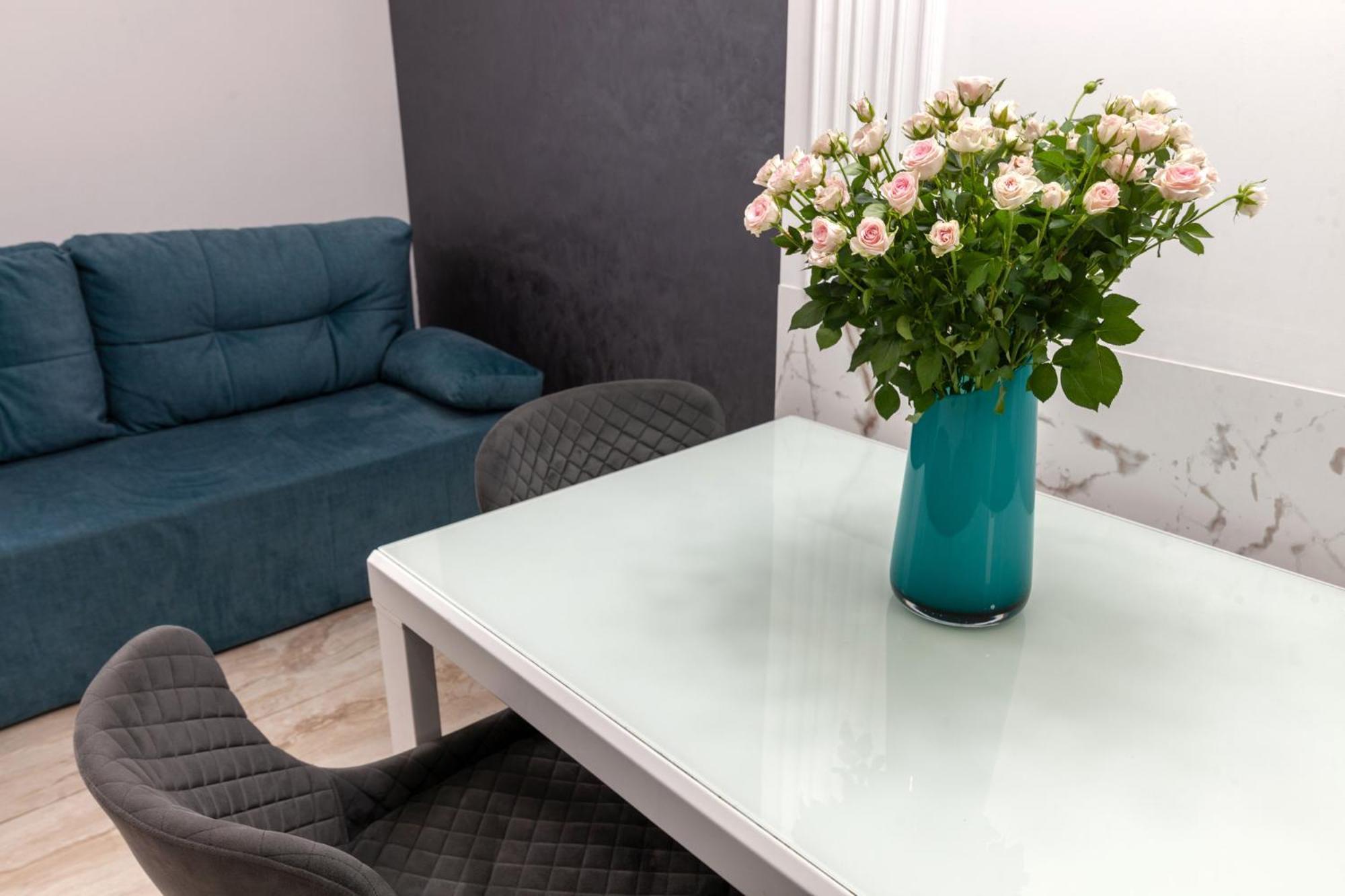 Royal Apartment On Franka 28 Λβιβ Εξωτερικό φωτογραφία