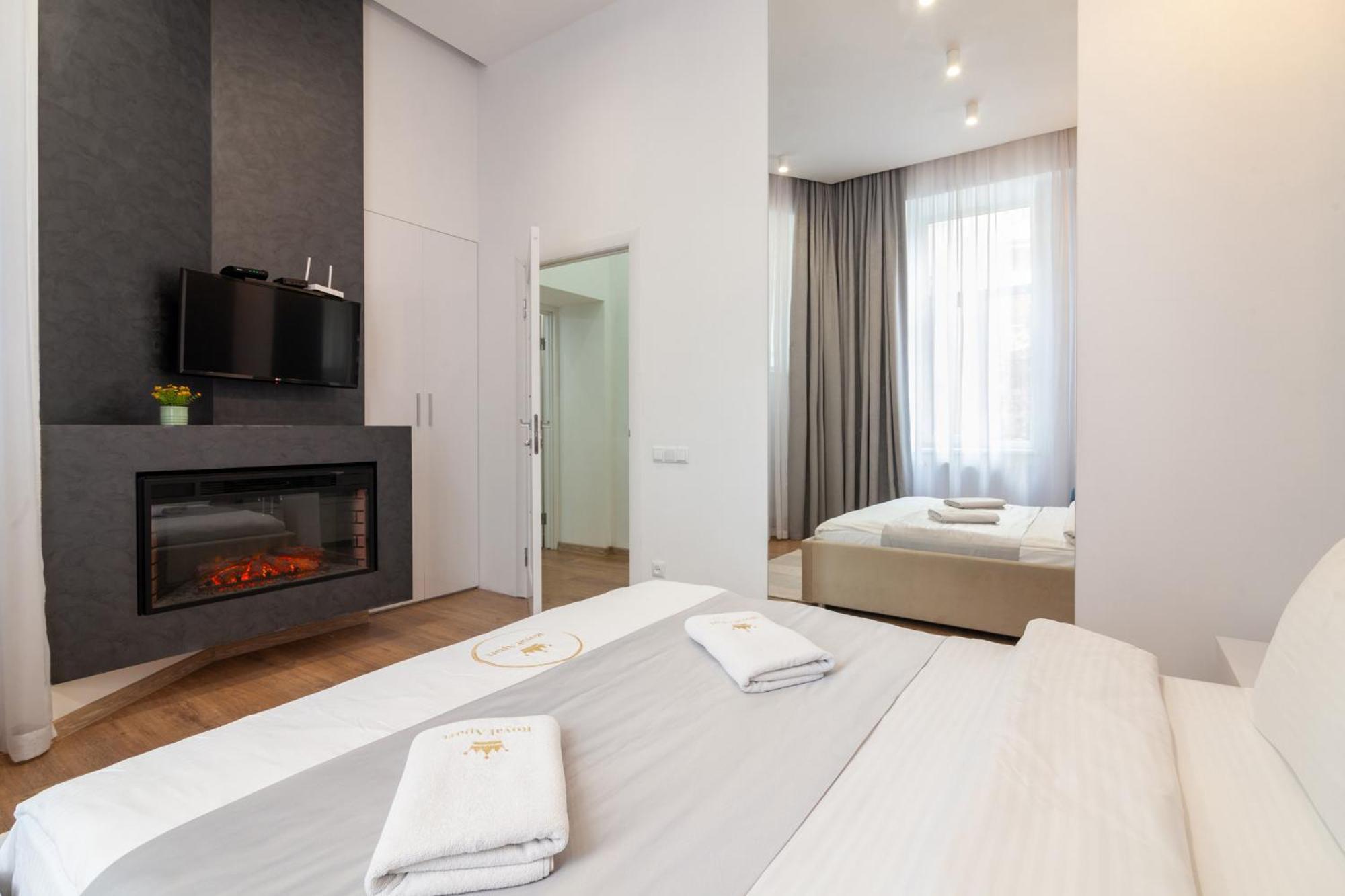 Royal Apartment On Franka 28 Λβιβ Εξωτερικό φωτογραφία