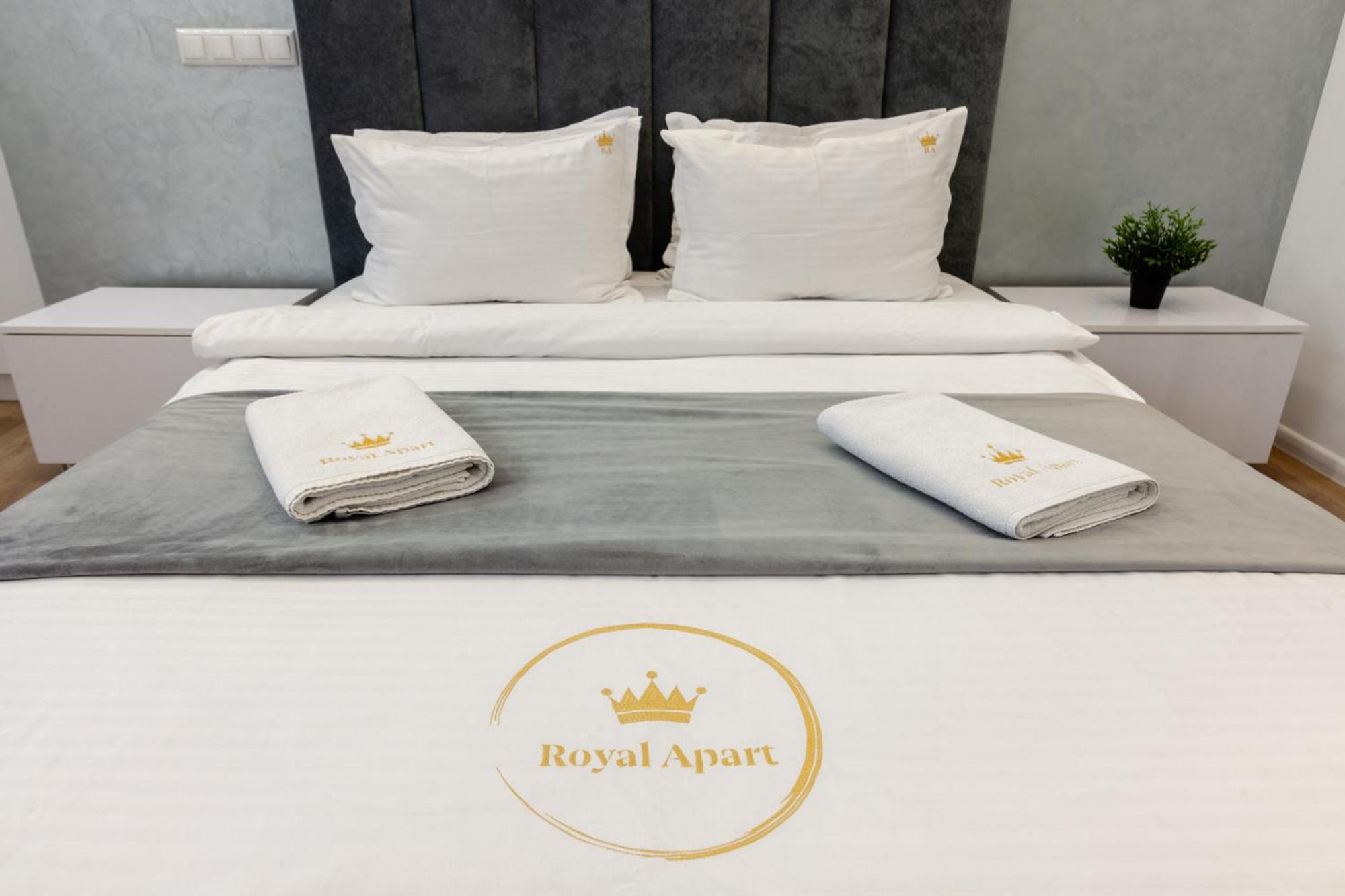 Royal Apartment On Franka 28 Λβιβ Εξωτερικό φωτογραφία